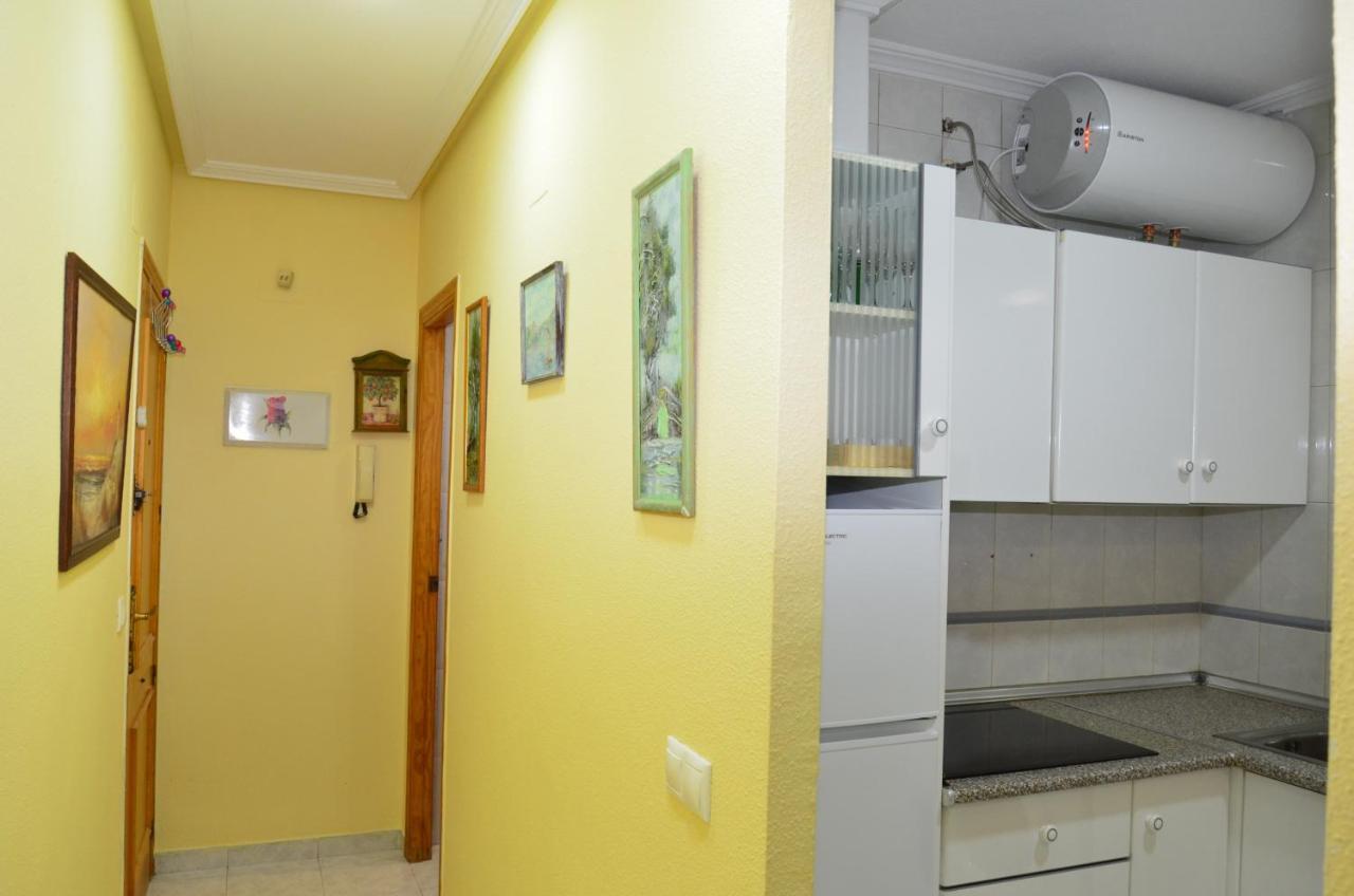 Apartamento Oslo Torrevieja Exterior photo